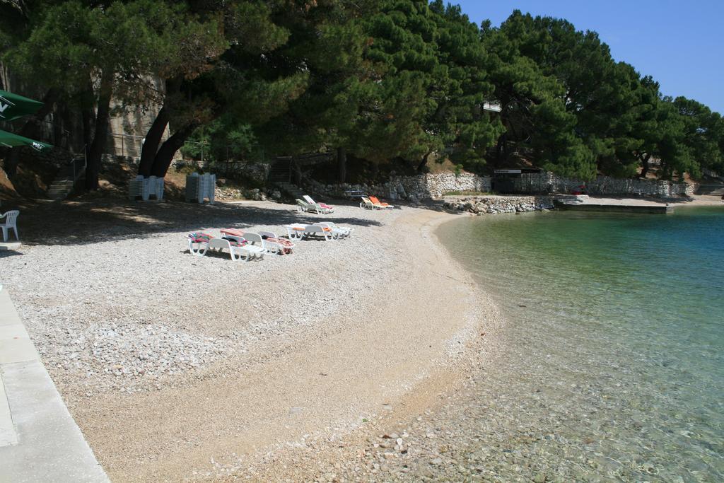 Villa Ljetni San Omis Exterior photo